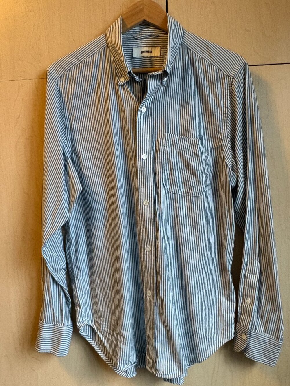 Men's Buck Mason California Oxford Shirt in Blue Banker Stripe - Size Medium